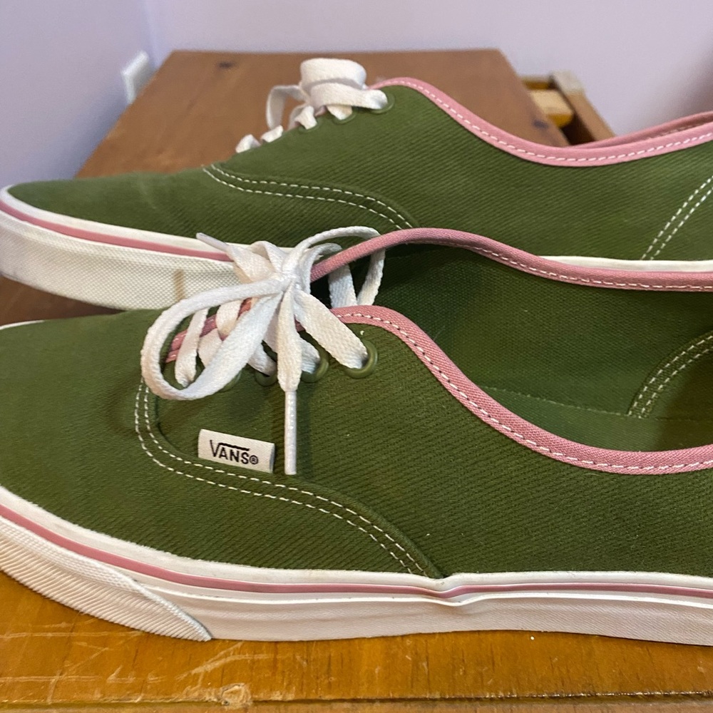 Green With Pink Trim Vans Authentic Men's Shoes - Picture 2 of 6